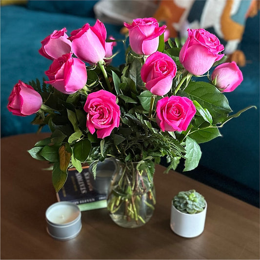 Long Stem Pink Rose Bouquet – Bolton Florist Inc, Bolton ON