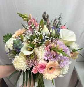 Pastel Dreams Bouquet – Bolton Florist Inc, Bolton ON