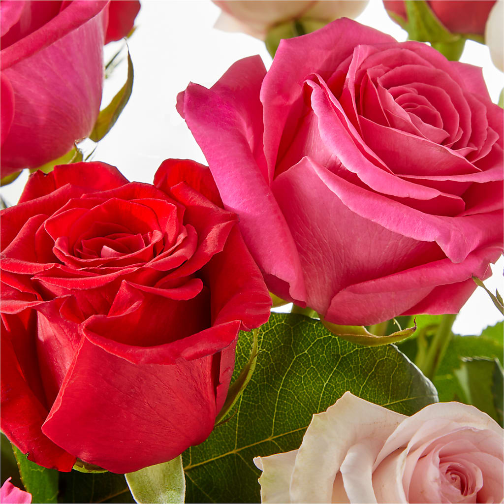 Charming Rose Bouquet –  Bolton Florist Inc, Bolton ON