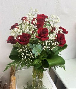 Long Stem Roses in Vase